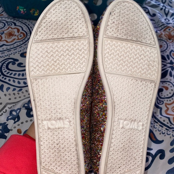 Rainbow glitter Toms! - Picture 2 of 5